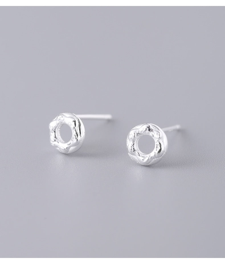 Petit Bites – Mini Sterling Silver Stud Earrings - Una