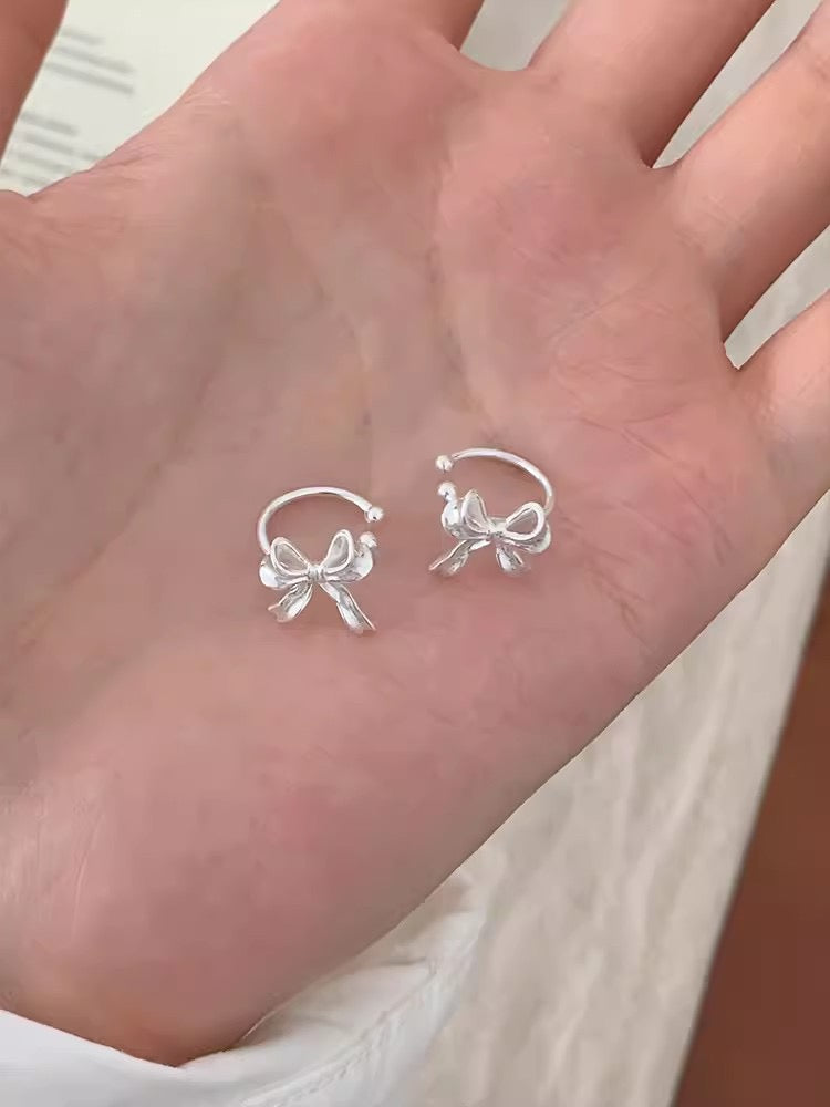 Whimsy Knot – Sterling Silver Butterfly Bow Ear Cuff - Una