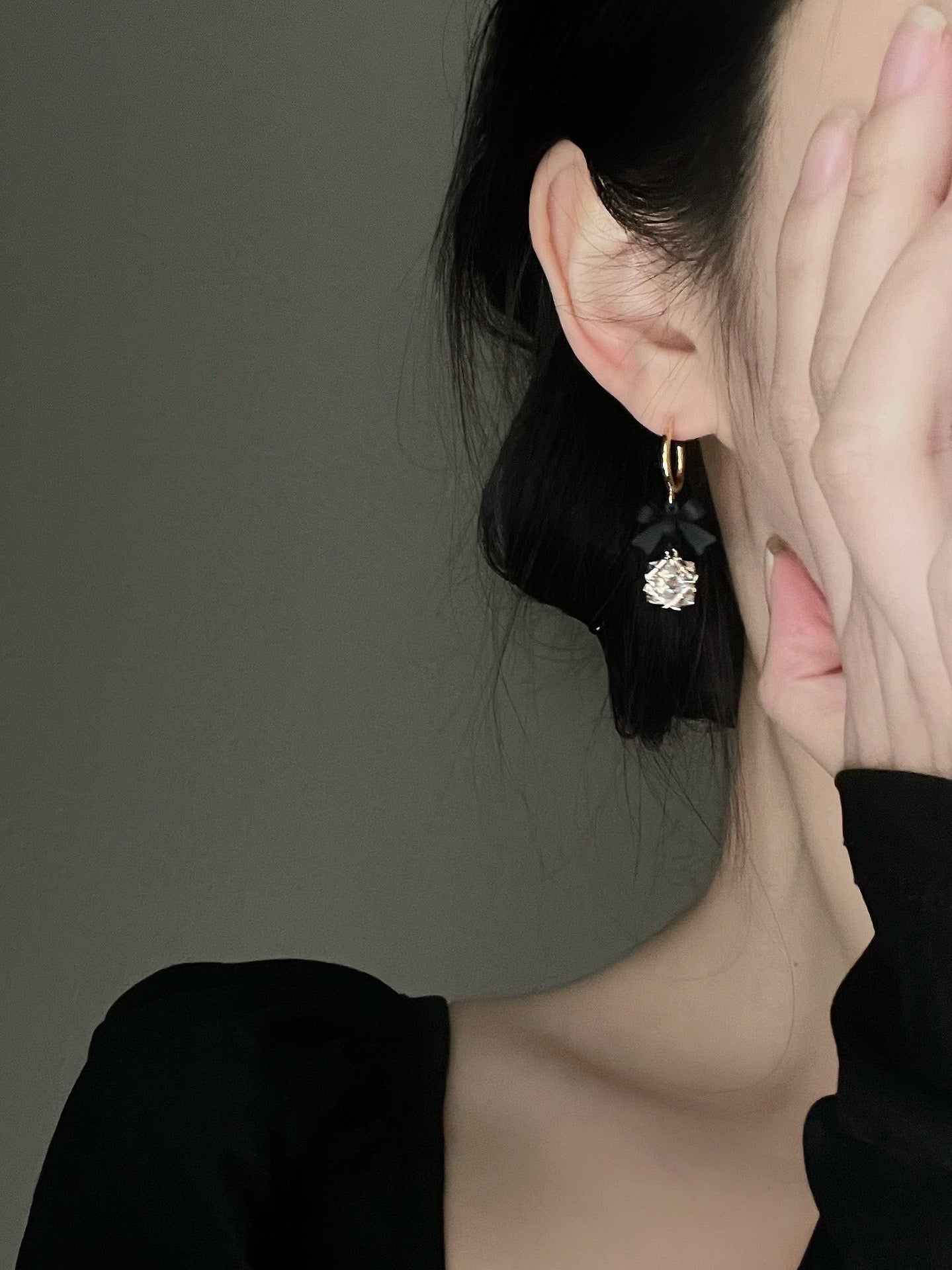 Noir Bloom – Bow & Crystal Drop Earrings