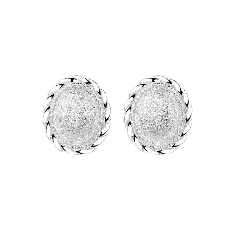 Twisted Bloom – Sterling Silver Textured Oval Stud Earrings - Una