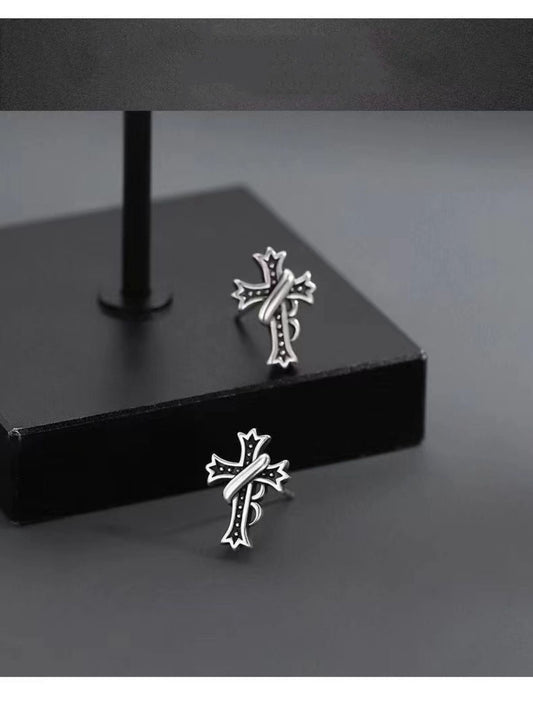 Gothic Cross Earrings – Oxidized Sterling Silver Studs (Unisex) - Una
