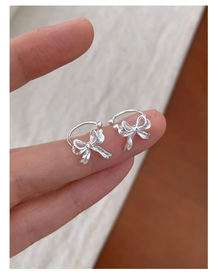Whimsy Knot – Sterling Silver Butterfly Bow Ear Cuff - Una