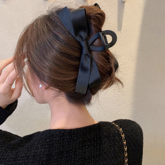 Midnight Poise – Large Satin Bow Claw Clip - Una