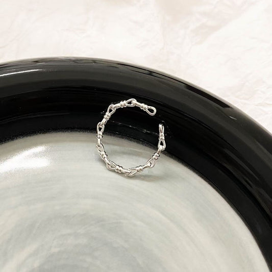 Twine Loop – Adjustable Chain-Link Ring
