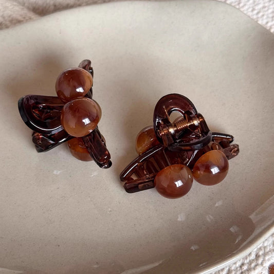 Pearl Pop – Petite Beaded Claw Clip - Una