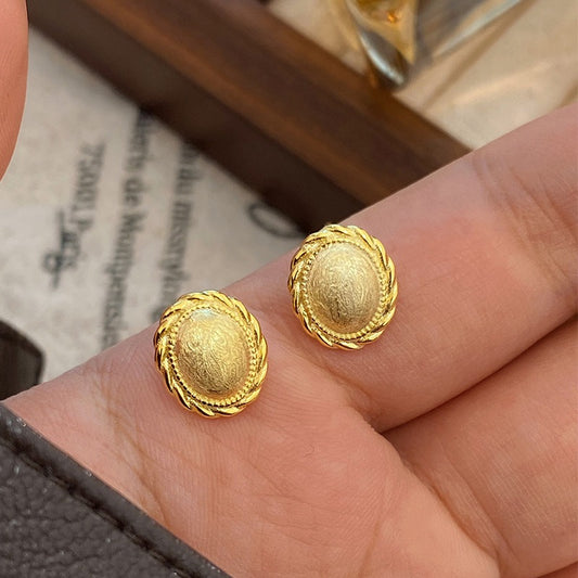 Twisted Bloom – Sterling Silver Textured Oval Stud Earrings - Una