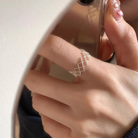 Silken Grid – Open Sterling Silver Mesh Ring - Una