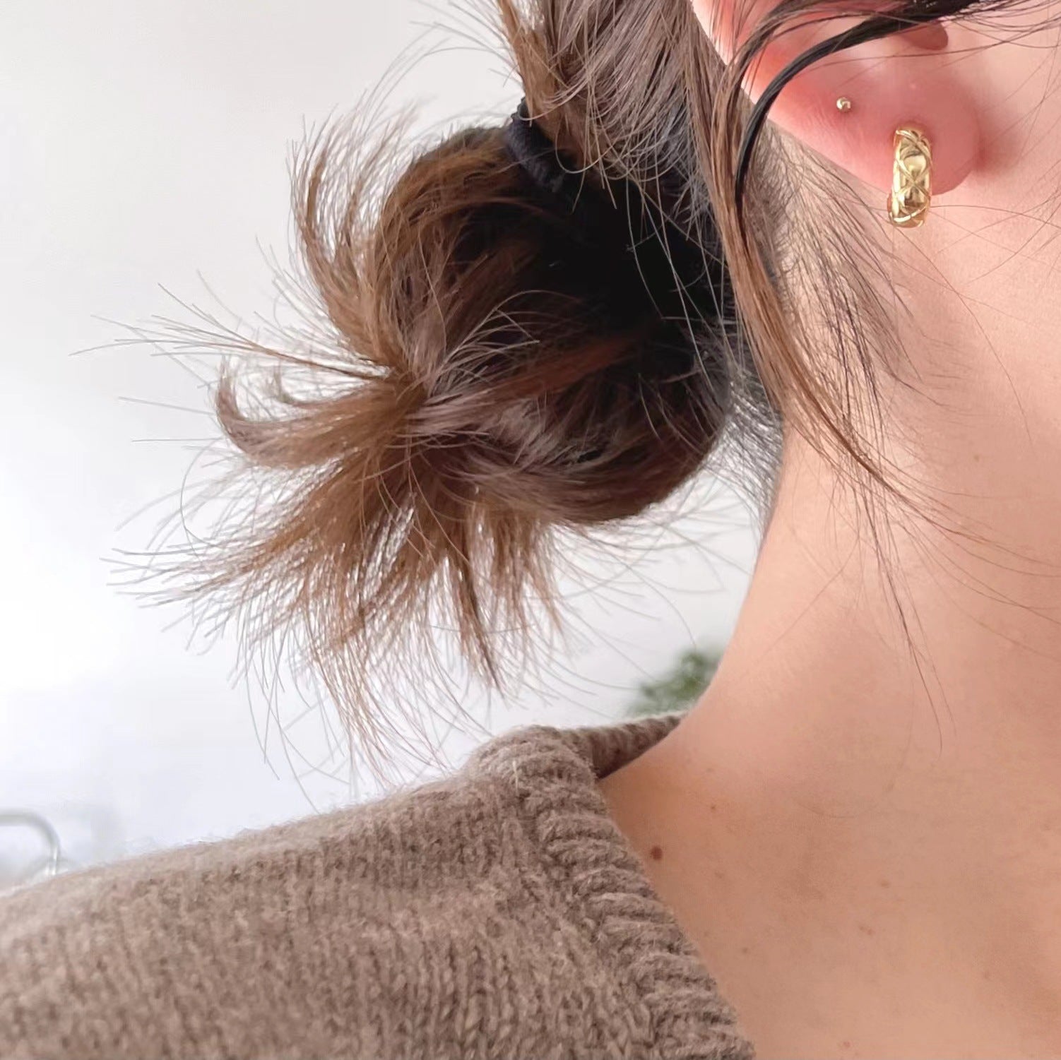 Soft Echo – Quilted Sterling Silver Hoop Earrings - Una