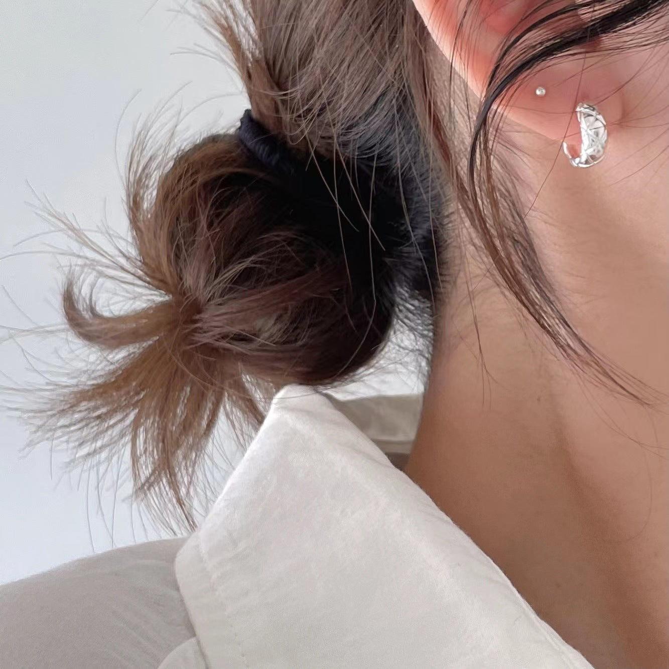 Soft Echo – Quilted Sterling Silver Hoop Earrings - Una